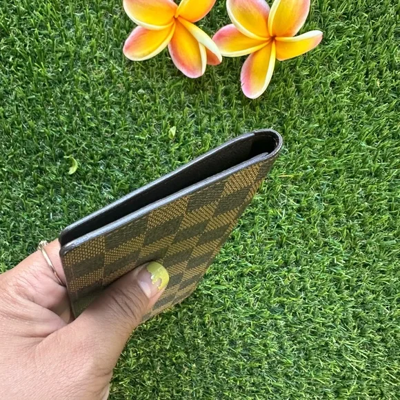 LV damier long bifold wallet - Picture 4 of 10